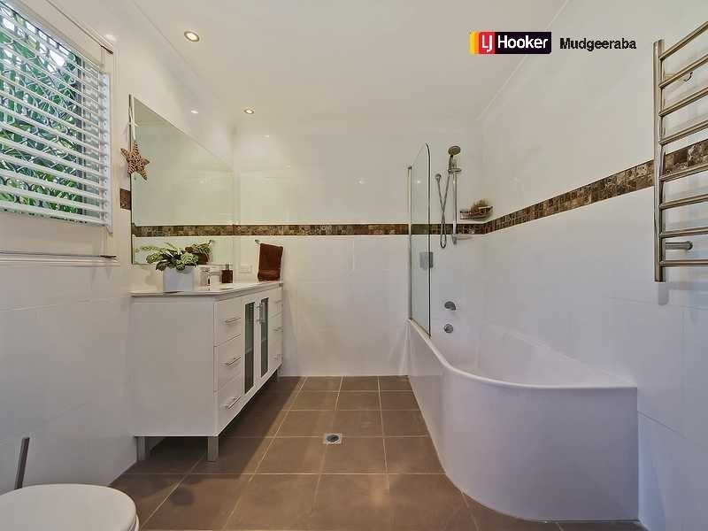 47 Gaw Terrace, Bonogin QLD 4213