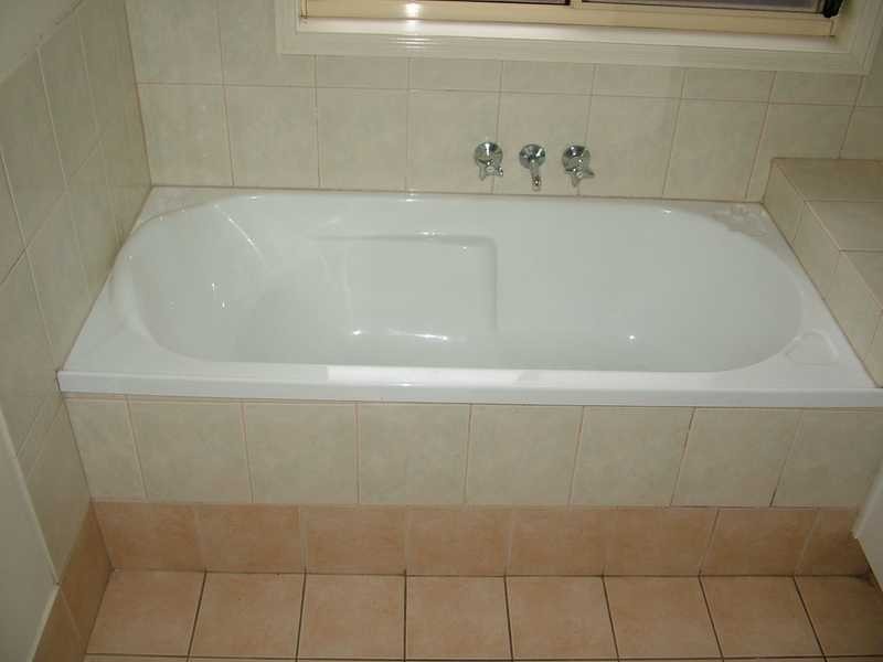 14 Buffalo Cres, Pacific Pines QLD 4211