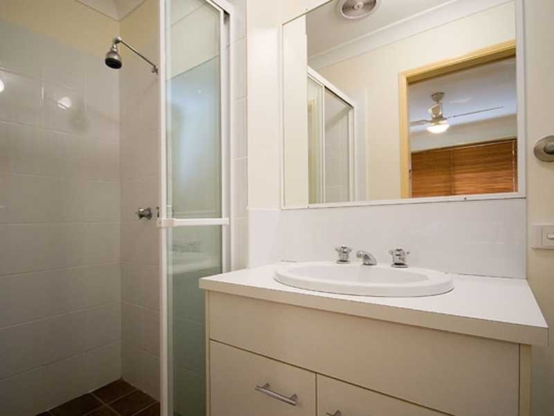 5 Rosedale Street, Helensvale QLD 4212