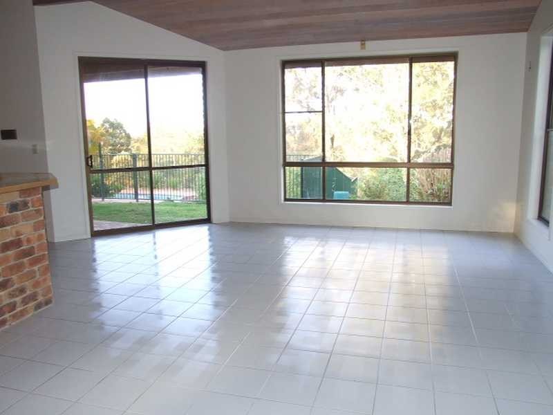 34 Tallai Road, Tallai QLD 4213