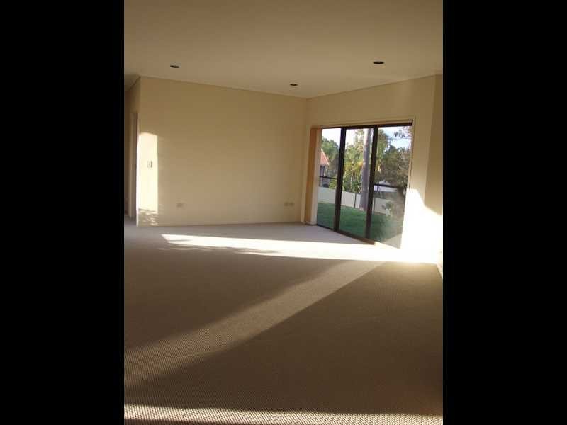 34 Tallai Road, Tallai QLD 4213