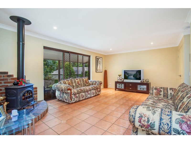 6 Frank Burg Court, Worongary QLD 4213