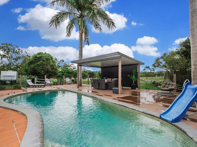 66 Valley Drive, Tallebudgera QLD 4228