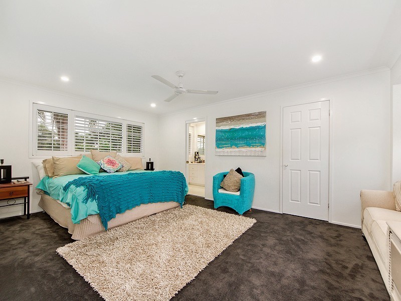 66 Valley Drive, Tallebudgera QLD 4228