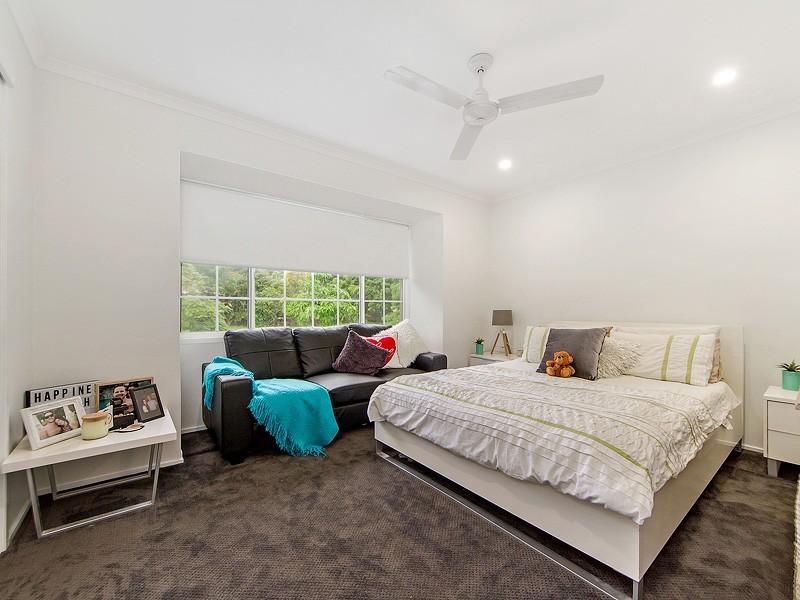 66 Valley Drive, Tallebudgera QLD 4228