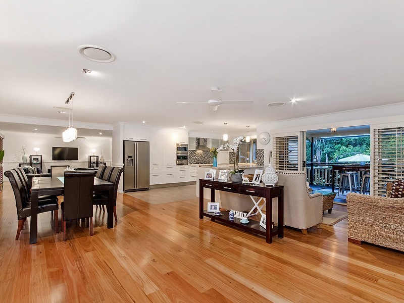 27 Kooringal Court, Tallebudgera QLD 4228