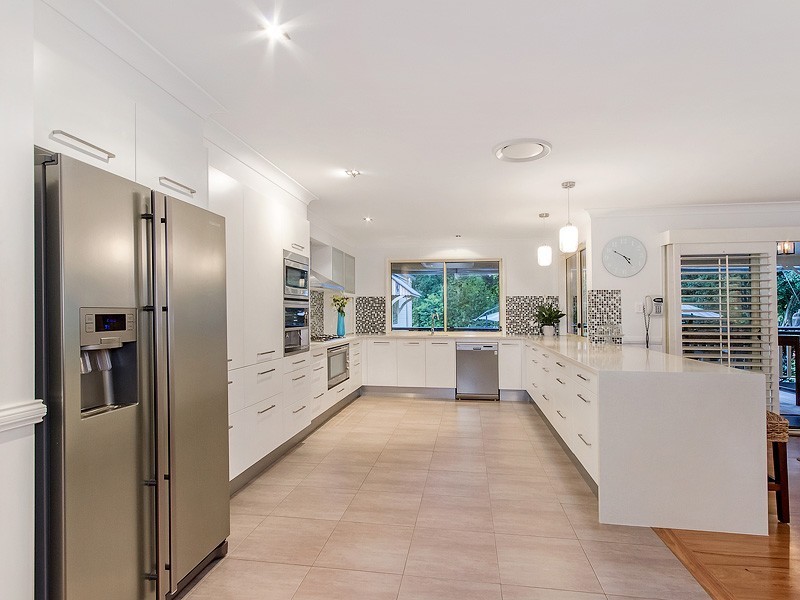 27 Kooringal Court, Tallebudgera QLD 4228
