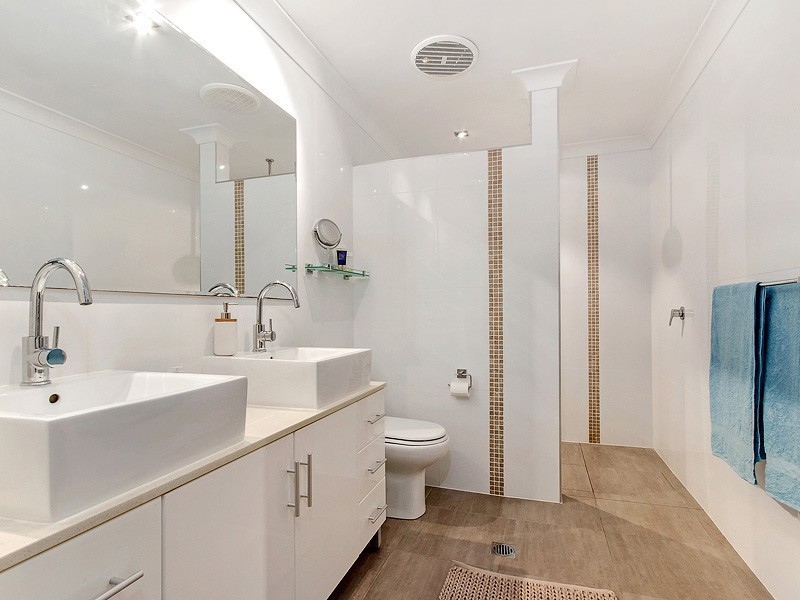 27 Kooringal Court, Tallebudgera QLD 4228