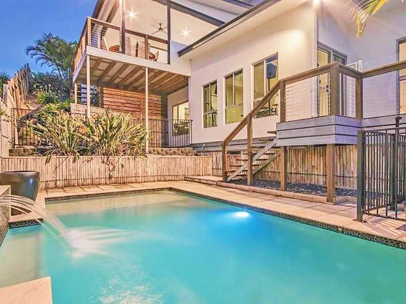 15 Barton Street, Reedy Creek QLD 4227