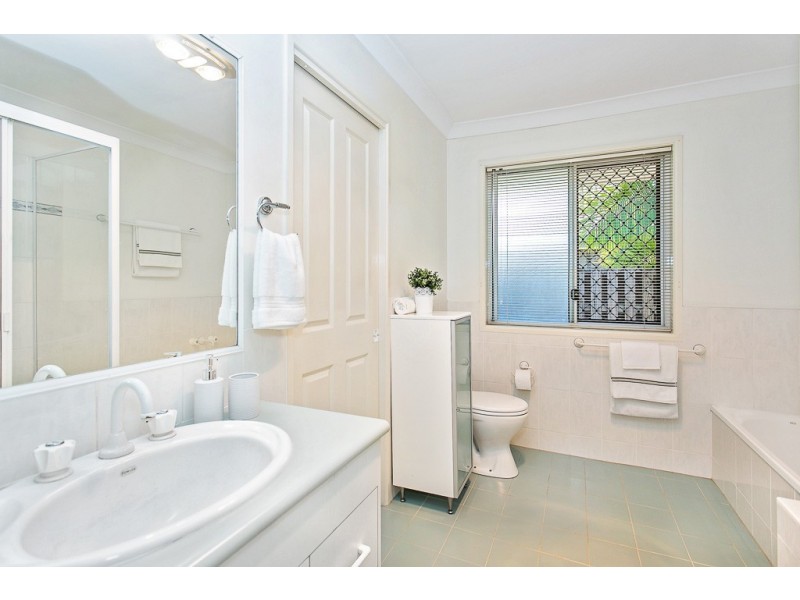39 Leviathan Drive, Mudgeeraba QLD 4213