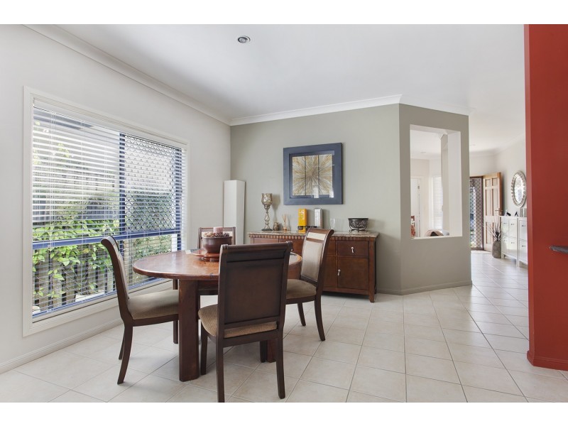 10 Nepean Court, Varsity Lakes QLD 4227