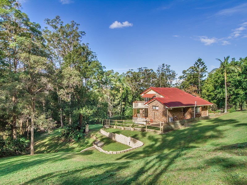 18 Tuesday Drive, Tallebudgera Valley QLD 4228