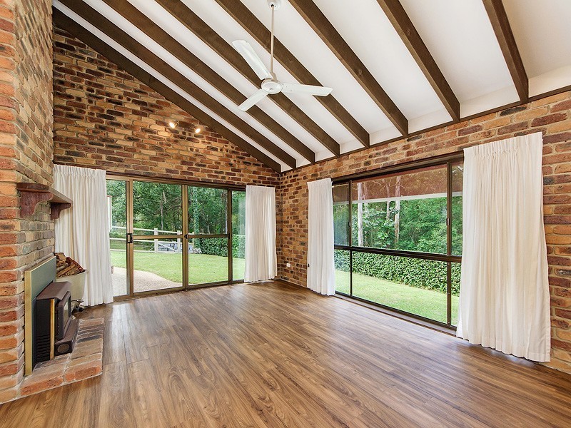 18 Tuesday Drive, Tallebudgera Valley QLD 4228