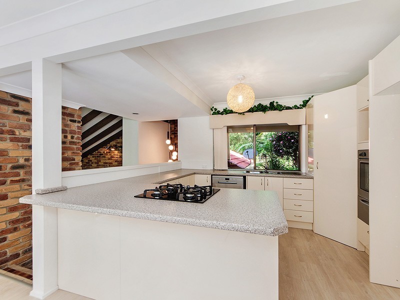 18 Tuesday Drive, Tallebudgera Valley QLD 4228