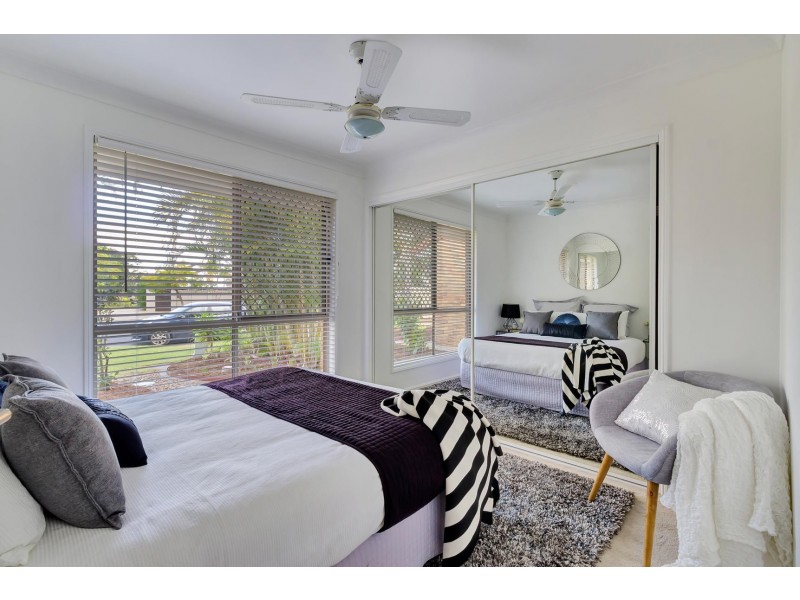 29 Seafoam Close, Varsity Lakes QLD 4227