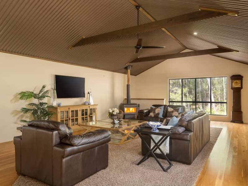 5 Tahlia Court, Bonogin QLD 4213