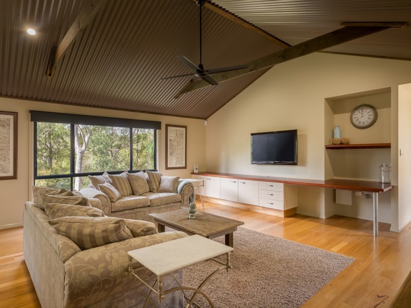 5 Tahlia Court, Bonogin QLD 4213