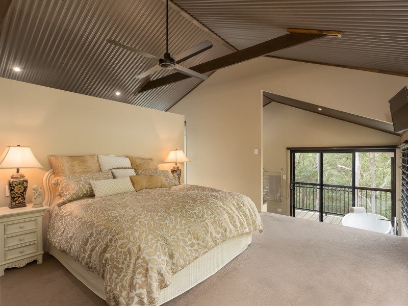 5 Tahlia Court, Bonogin QLD 4213