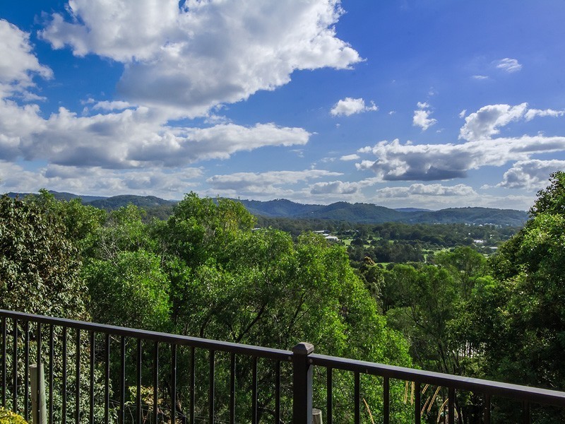 10 Dalwood Court, Tallebudgera QLD 4228