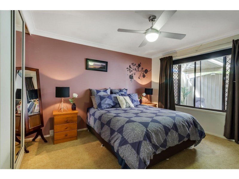2/7 Flora Close, Burleigh Waters QLD 4220