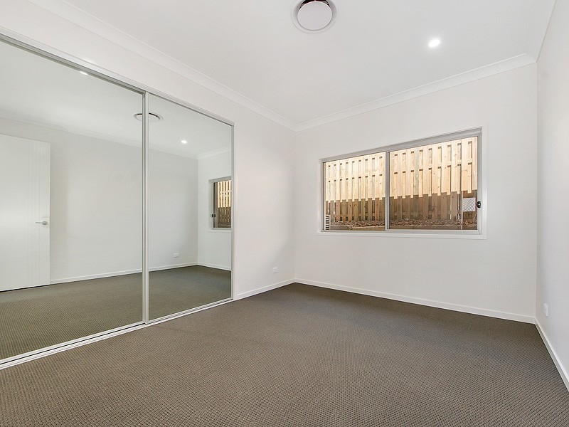 3 Greenview Place, Reedy Creek QLD 4227
