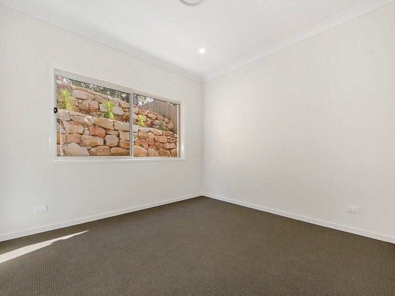 3 Greenview Place, Reedy Creek QLD 4227