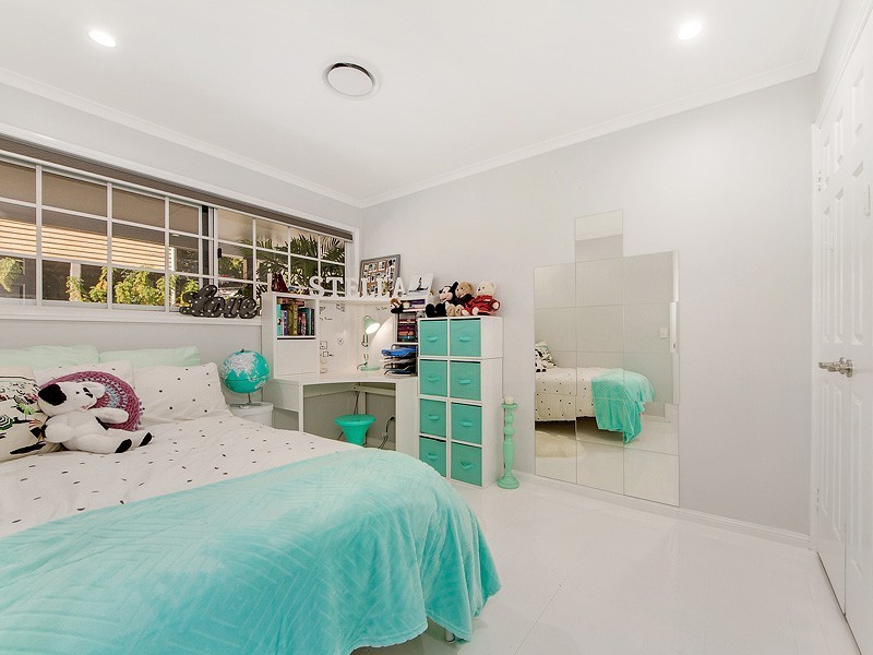 67B Rutledge Street, Coolangatta QLD 4225