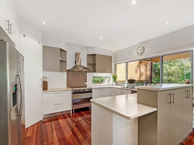 7-9 Calcita Avenue, Elanora QLD 4221