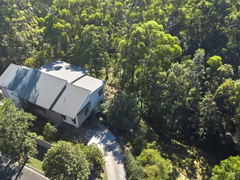 7-9 Calcita Avenue, Elanora QLD 4221