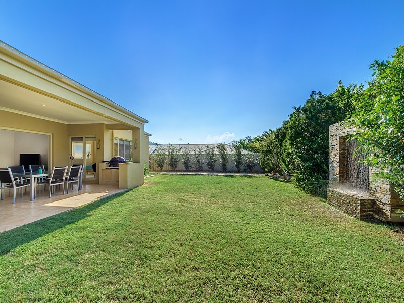 26 Callicarpa Street, Reedy Creek QLD 4227