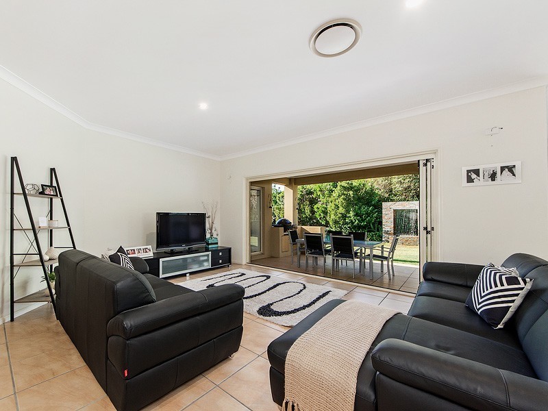 26 Callicarpa Street, Reedy Creek QLD 4227