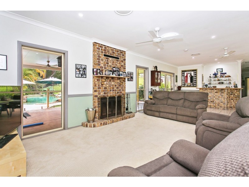 539 Bonogin Road, Bonogin QLD 4213