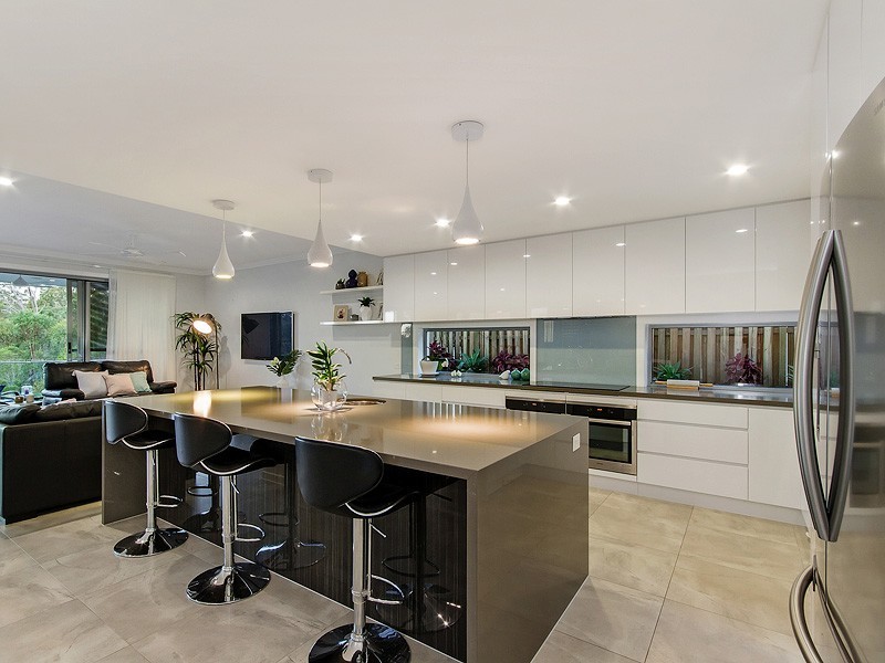 22 Panorama Drive, Reedy Creek QLD 4227