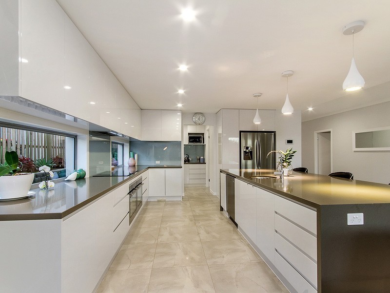 22 Panorama Drive, Reedy Creek QLD 4227