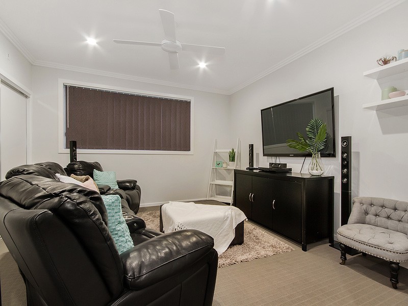 22 Panorama Drive, Reedy Creek QLD 4227