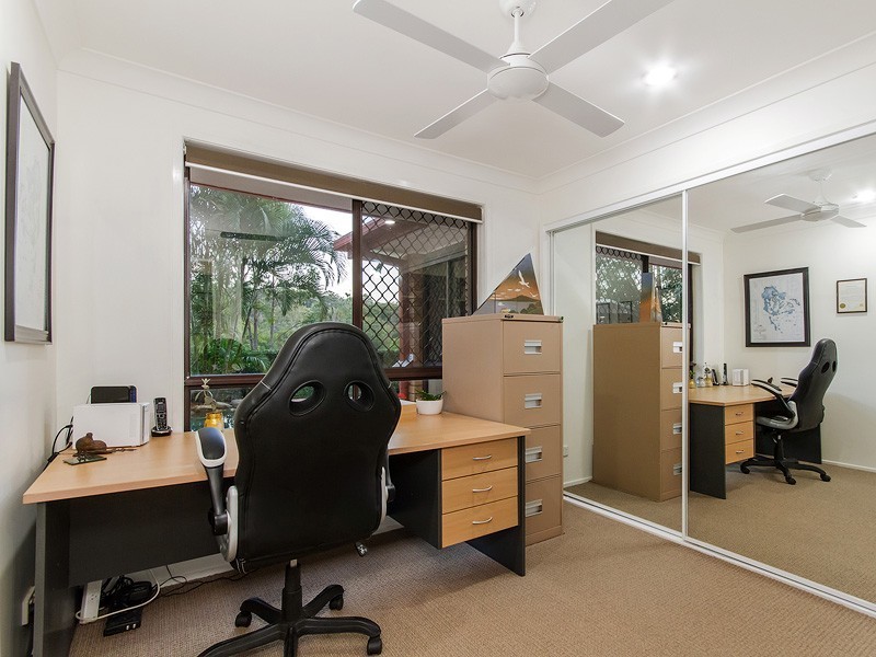 27 Monday Drive, Tallebudgera Valley QLD 4228