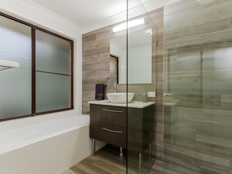 27 Monday Drive, Tallebudgera Valley QLD 4228