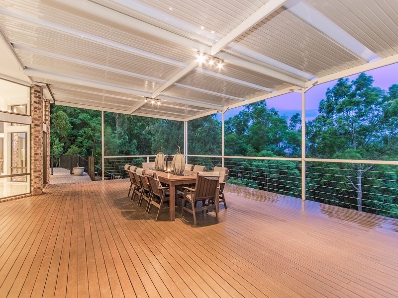 6 Akama Court, Mudgeeraba QLD 4213