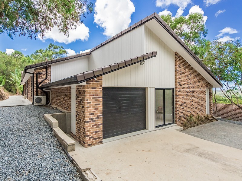 6 Akama Court, Mudgeeraba QLD 4213