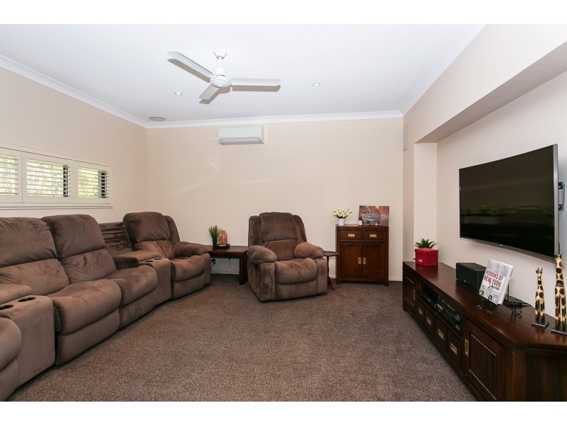 32 Canopy Drive, Bonogin QLD 4213