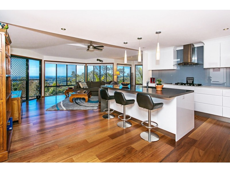 124 Strawberry Road, Bonogin QLD 4213