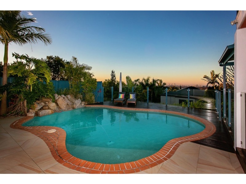 124 Strawberry Road, Bonogin QLD 4213