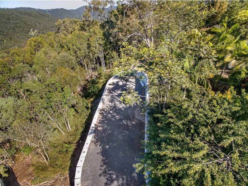 124 Strawberry Road, Bonogin QLD 4213