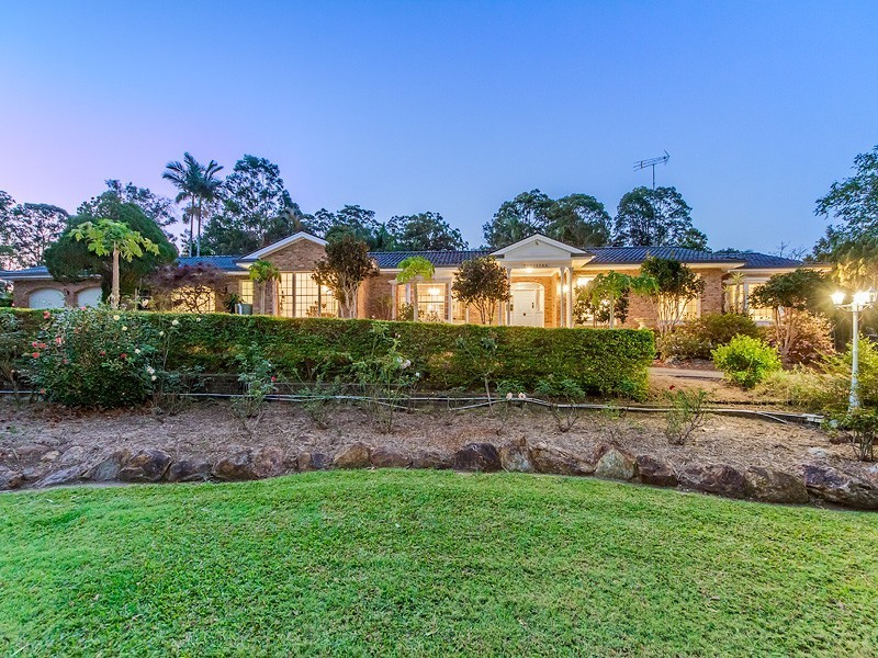 22 Kupara Street, Nerang QLD 4211