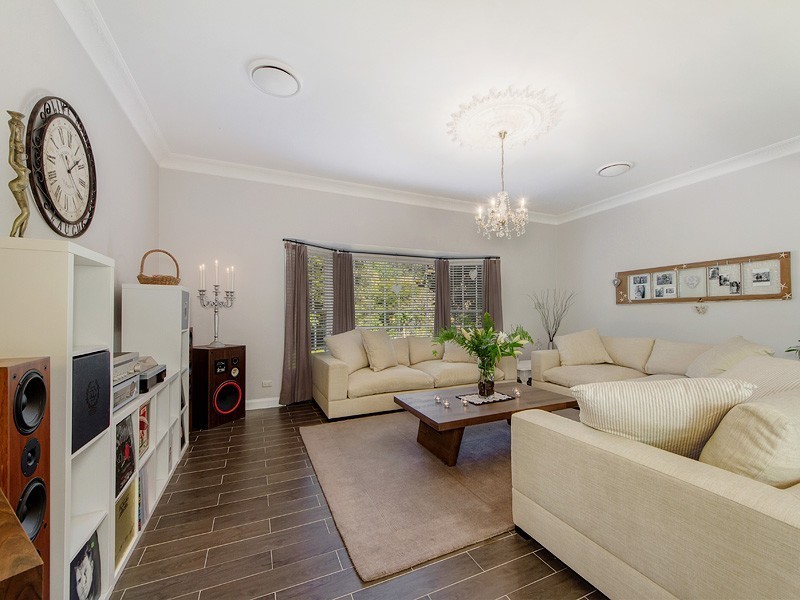 22 Kupara Street, Nerang QLD 4211