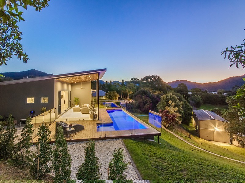 75 Rusty Court, Tallebudgera Valley QLD 4228