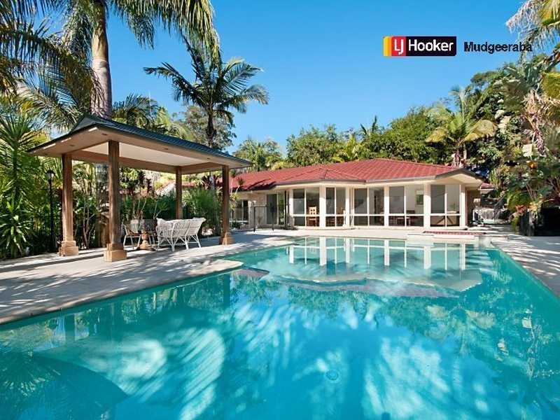 1 Basswood Court, Bonogin QLD 4213