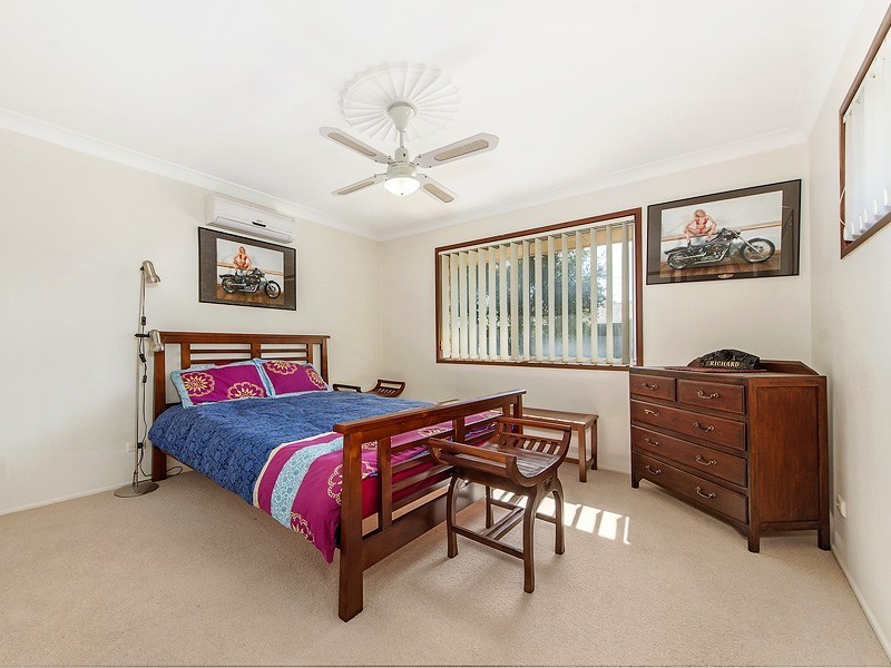 2 Illaroo Street, Palm Beach QLD 4221