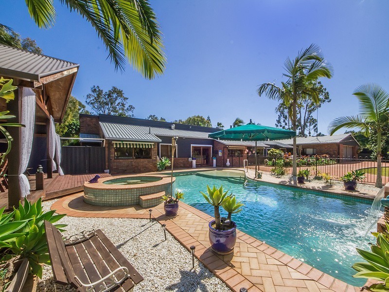 72 Coorabin Court, Tallebudgera QLD 4228