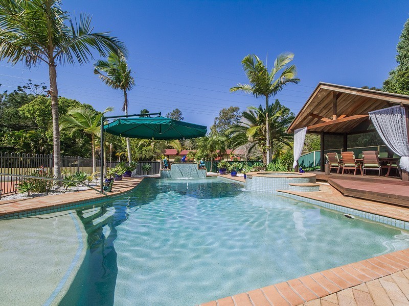 72 Coorabin Court, Tallebudgera QLD 4228